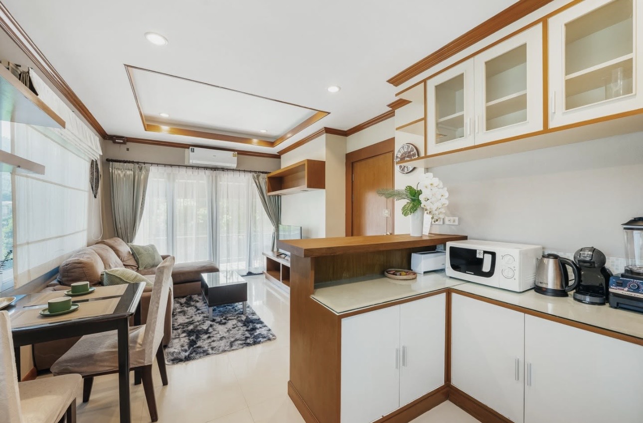 V Condominium — 1BR Pool-View Apartment, Bo Phut, Koh Samui