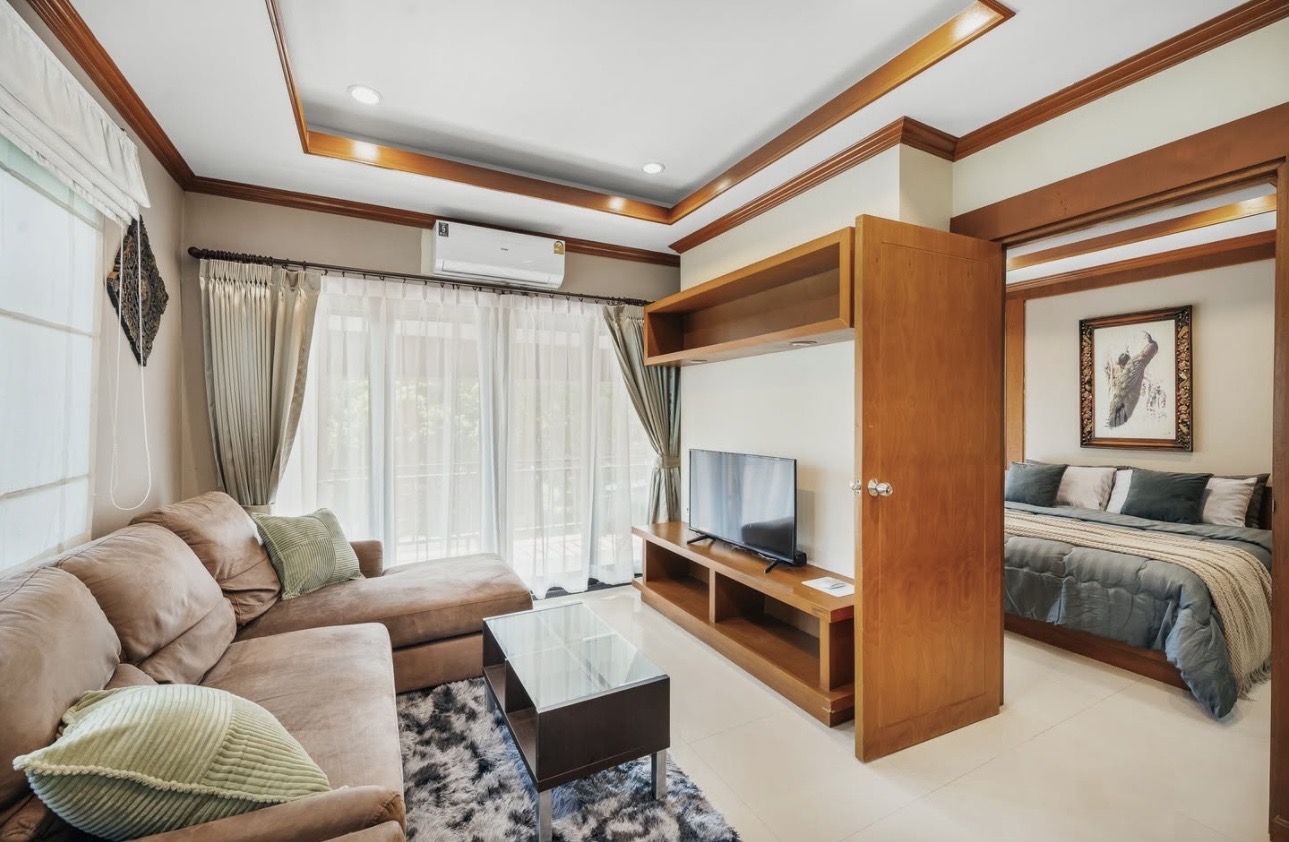 V Condominium — 1BR Pool-View Apartment, Bo Phut, Koh Samui